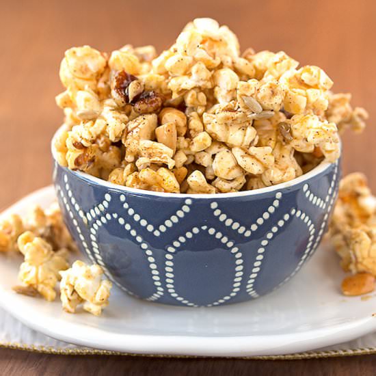 Sweet and Spicy Caramel Corn