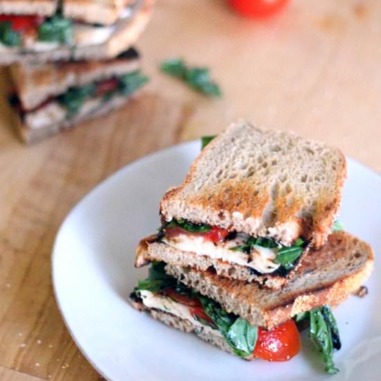 Caprese Sandwich w/ Balsamic Glaze
