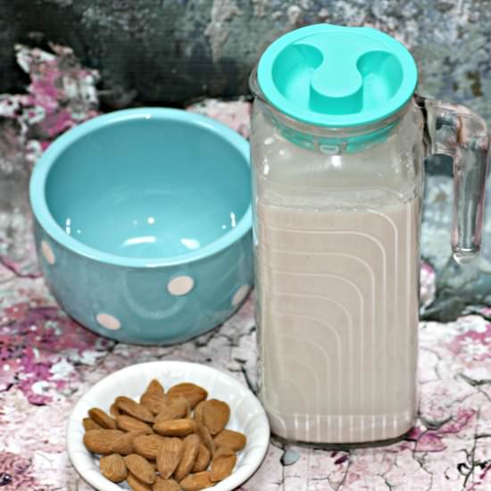 Homemade Almond Milk