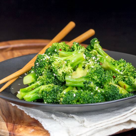 Broccoli with Asian Dressing