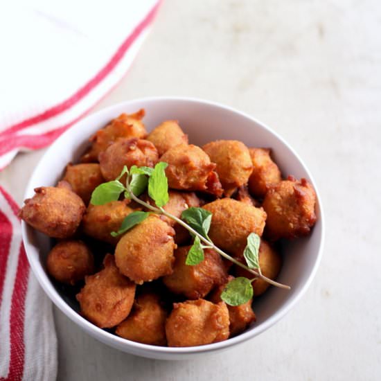 White Millet Crispy Deep Fried Fritters