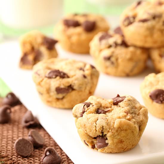 Peanut Butter Chocolate Chip Cookie