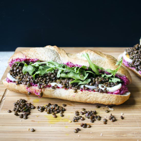 Lentil & pickled beet butter sammie