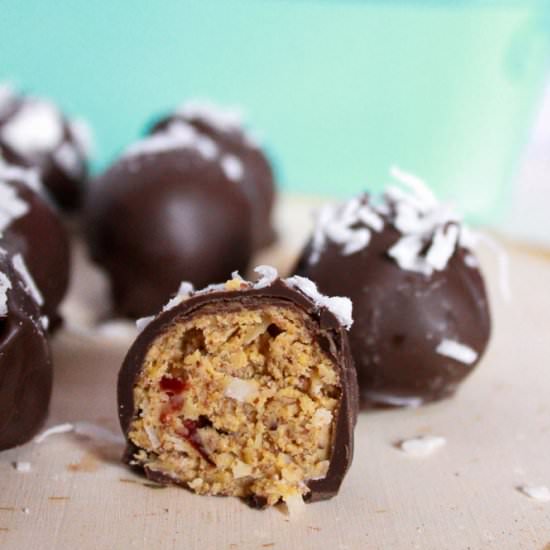 Almond Butter Energy Bites