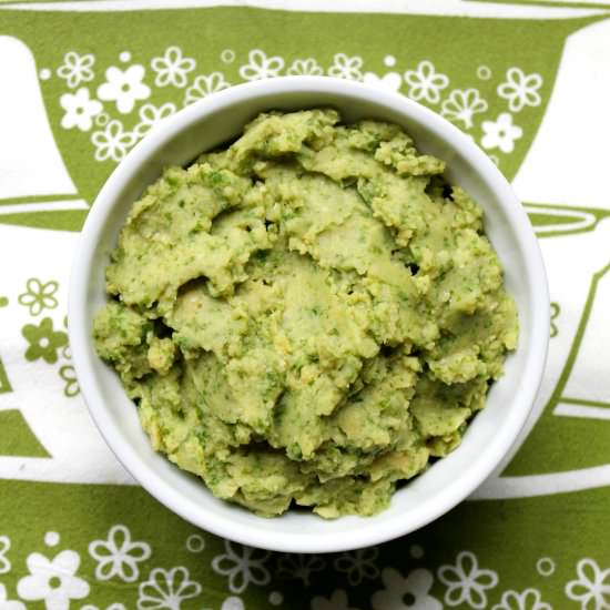Garlic Kale Hummus