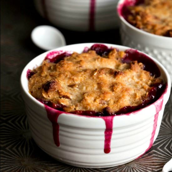 Coconut Flour Blackberry Cobbler