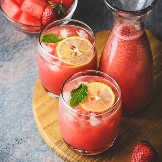 Watermelon-Strawberry Ginger Drink