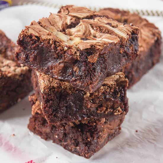 Marshmallow Swirl Creme Egg Brownie
