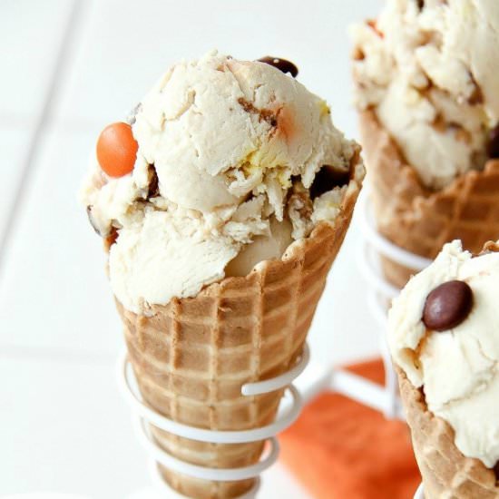 Homemade Peanut Butter Ice Cream