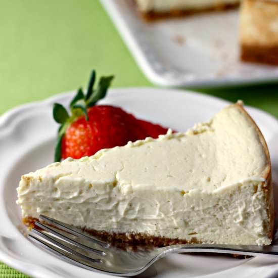 Skinny Vanilla Bean Cheesecake