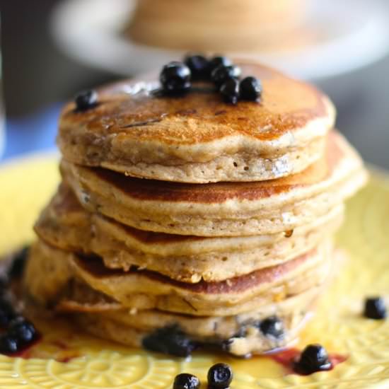 Fluffy Bluberry Pancakes