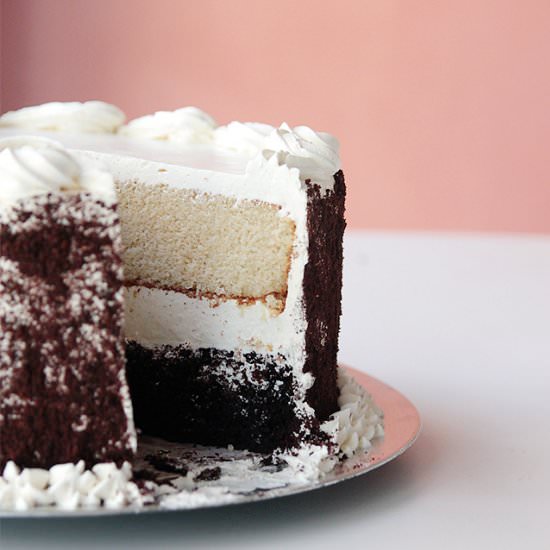 How to Frost a Cake