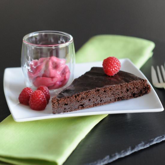 Low-Carb Dark Chocolate Cake