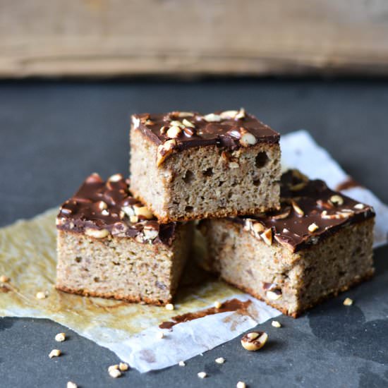 Banana Snickers Cake