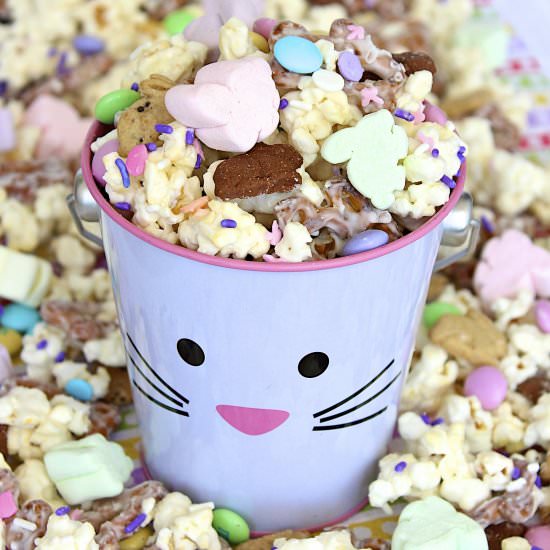 Yummy Bunny Snack Mix