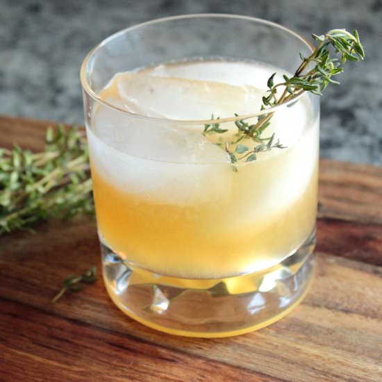 Lemon Thyme Bourbon Cocktail