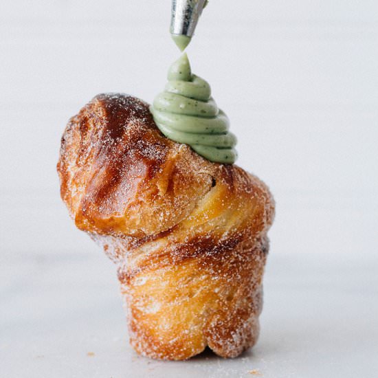 Matcha Cruffins