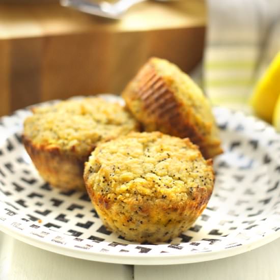 Paleo Lemon Poppyseed Muffins