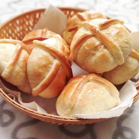 Glazed Hot Cross Buns