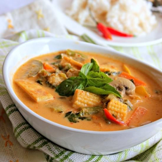 Vegetarian Thai Red Curry