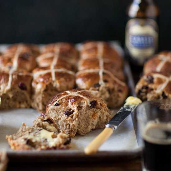 Hot cross buns