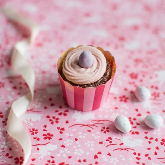 Red Velvet Easter Cupcakes