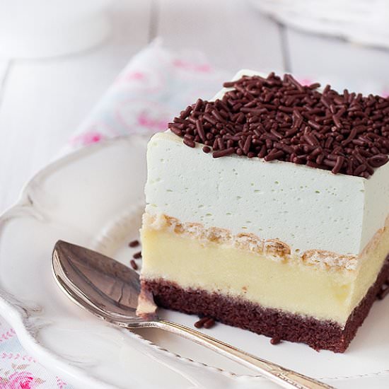 Mint layer cake