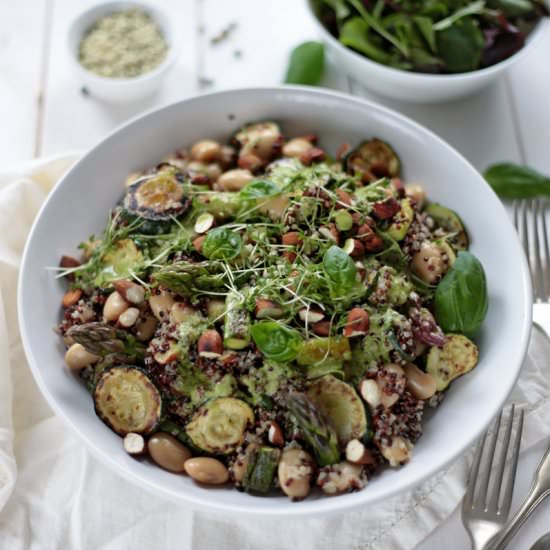 Green Quinoa Bowl with Asparagus