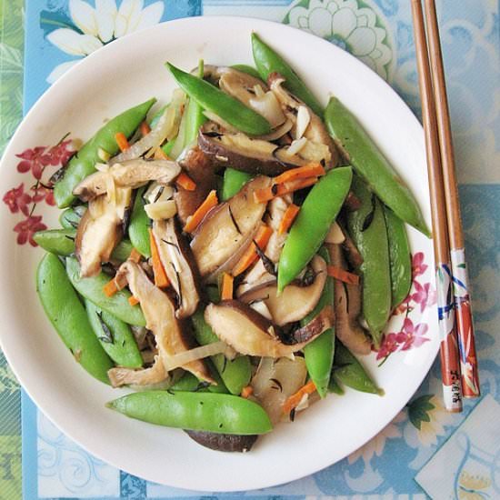 Snap Peas with Hijiki Seaweed