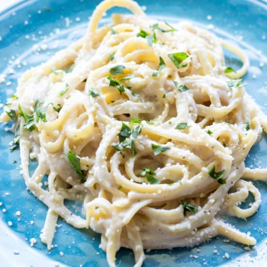 One Pot Fettuccini Alfredo
