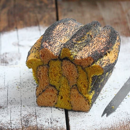 Turmeric and Paprika Bread