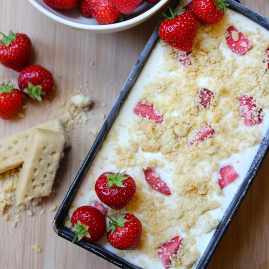 Strawberry Shortbread Ice-Cream