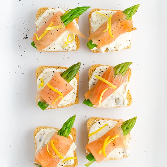 Smoked Salmon Canapés