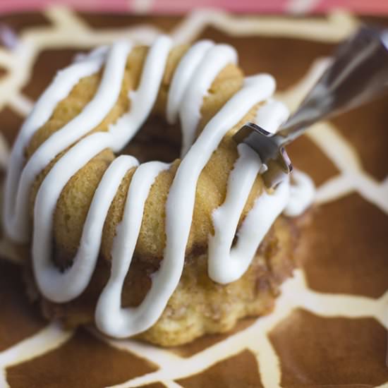 Mini Cinnamon Bundt Cake
