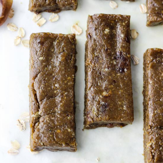 Peanut Butter Matcha Energy Bars