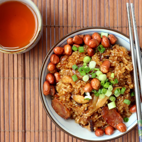 Fried Glutinous Rice 生炒糯米飯