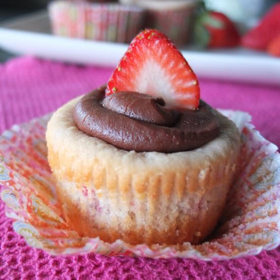 Strawberry Cupcakes with Chocolate