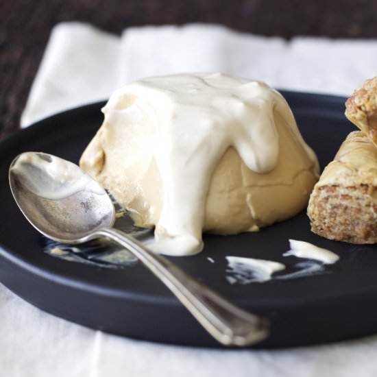 Dulce de Leche Panna Cotta