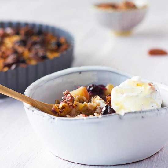 Blueberry Apple Pie Baked Oatmeal
