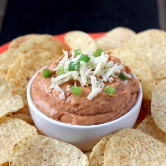 Creamy Chipotle Bean Dip
