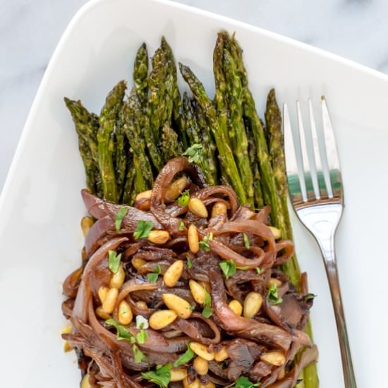 Asparagus with Caramelized Onions