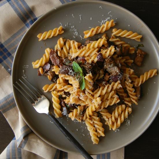 Fusilli with pine nuts and eggplant