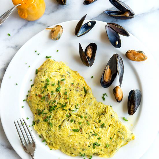 Mussel Omelet w/ Sweet Potato Fries