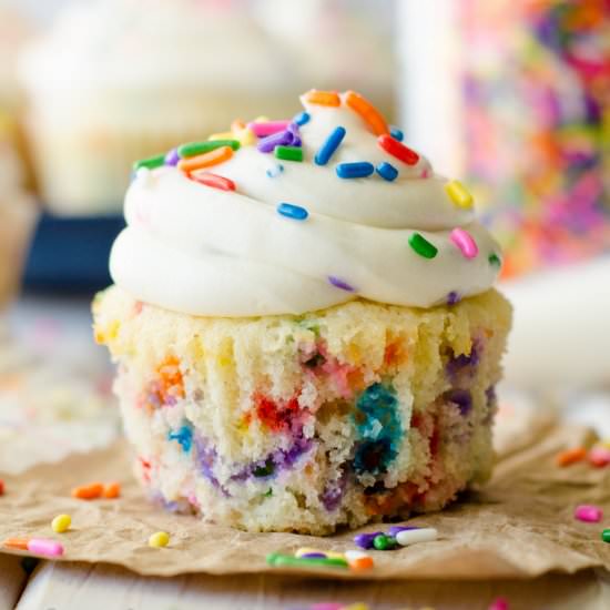 Homemade Funfetti Cupcakes