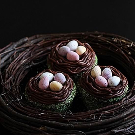 Cupcakes Easter Nest