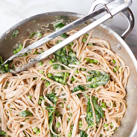 Pea and Spinach Fettuccine Alfredo