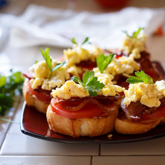 Tomato Bacon Egg Sandwich