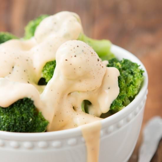 Broccoli with Cheese Sauce