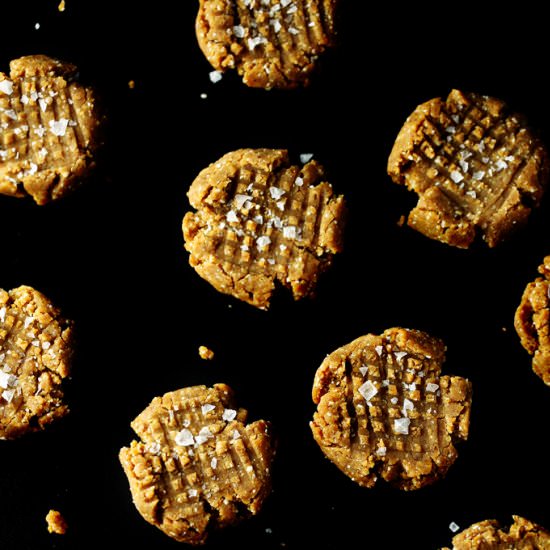 No-Bake Peanut Butter Cookies