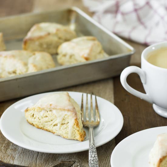 Vanilla Bean Scones